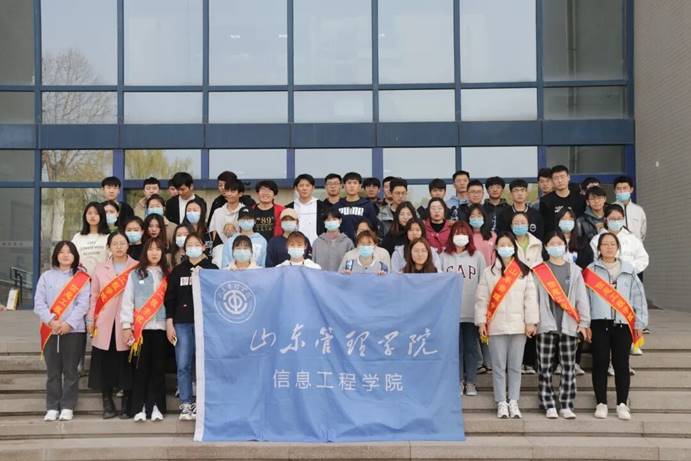 5D9B88763D91142F61DEB69958715442